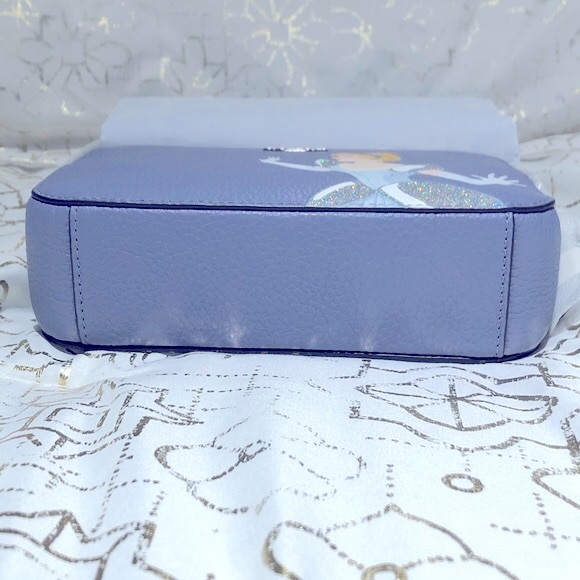 Disney x Coach Cinderella Crossbody - Picture 6 of 9